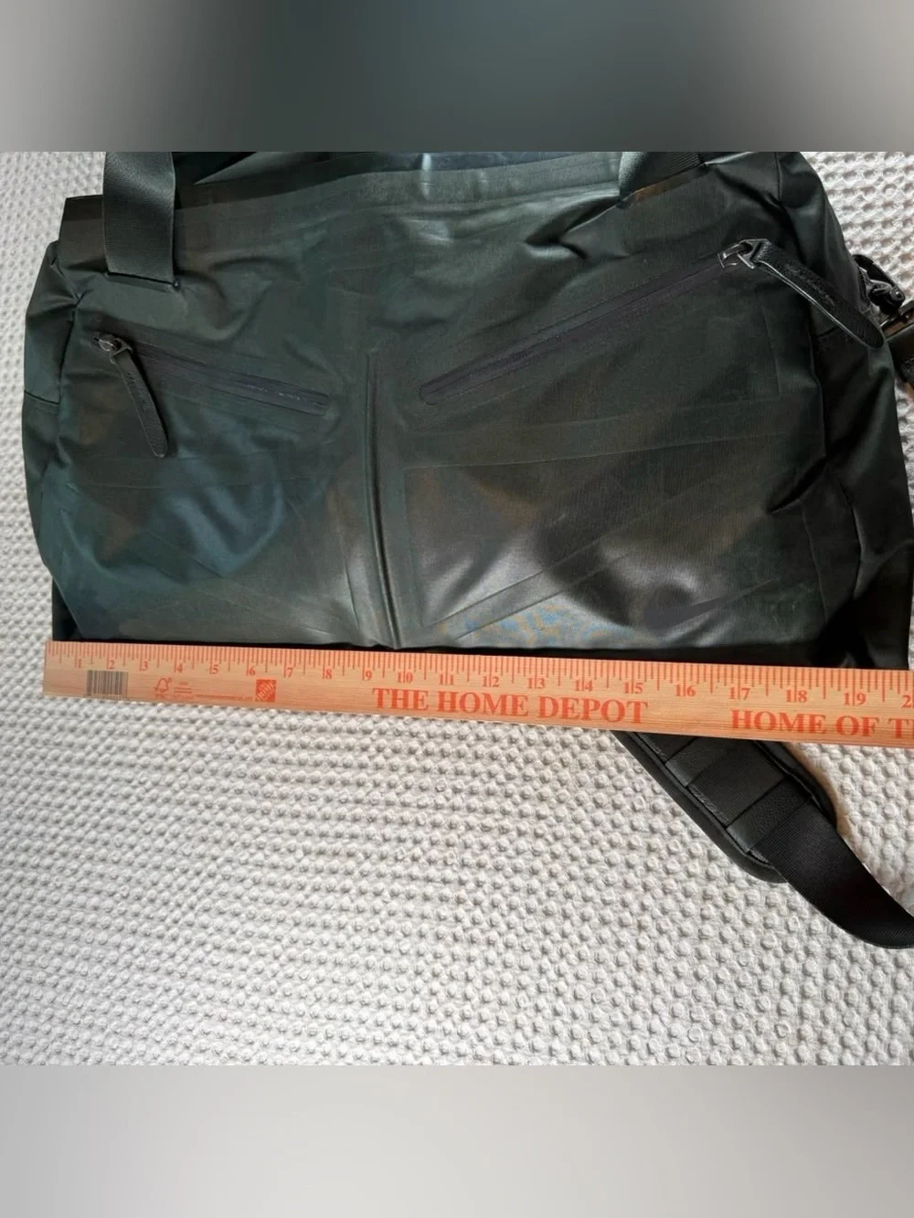 Nike Olive Green Duffel Bag Gym Training Travel Shoulder Bag Multiple Pockets